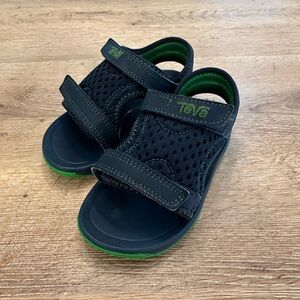 Toddler teva sandles